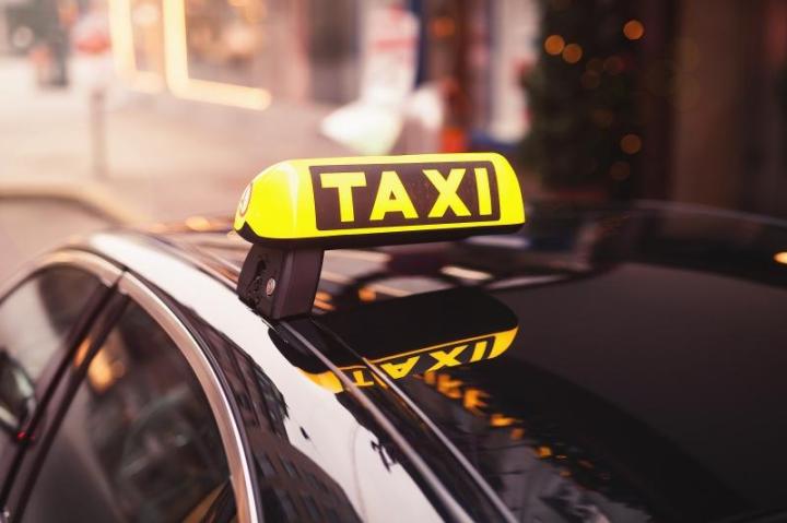 Taxi, Roye